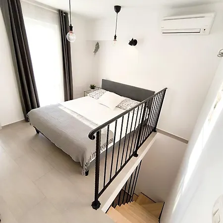 Central Apartment & Room Niko Apartment Split