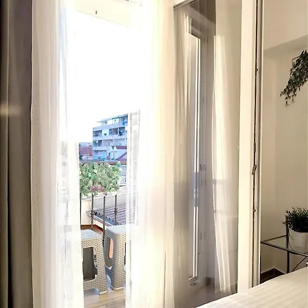 Central Apartment & Room Niko