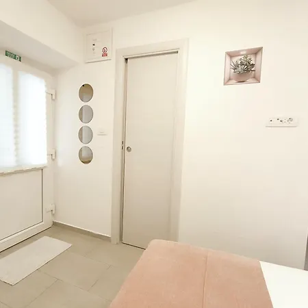 Central Apartment & Room Niko * Split