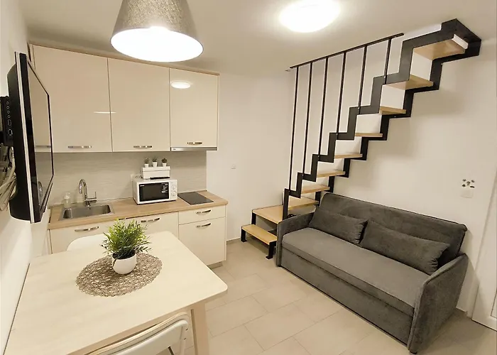 Central Apartment Niko アパート スプリト